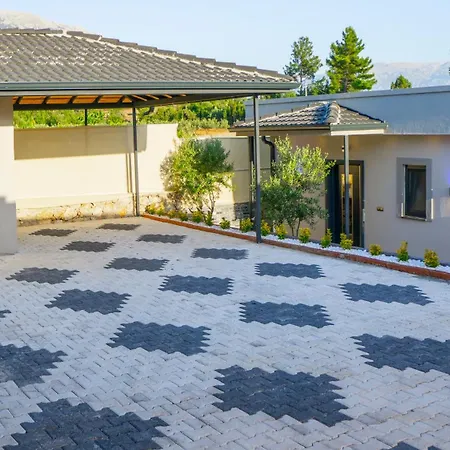 Hotel Nisa